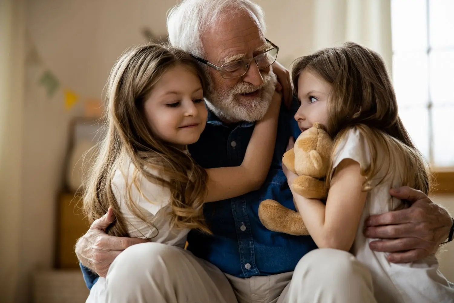 absolute-dna-grandfather-with-grandchildren-contact-us-webp